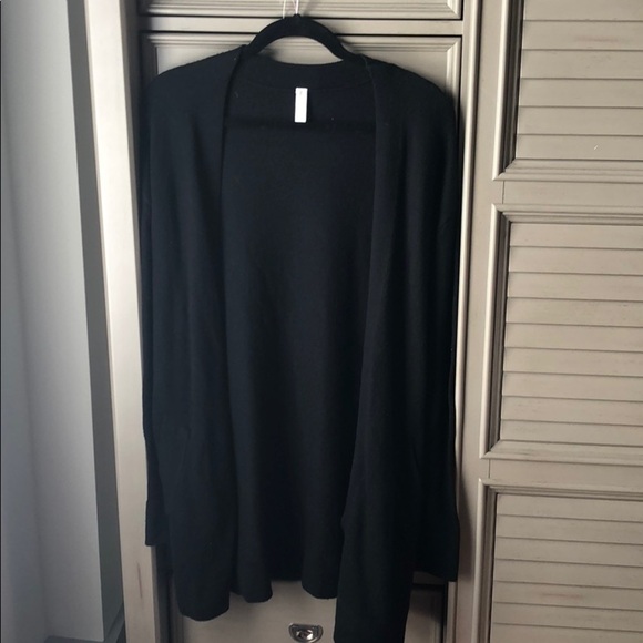 Super comfy long slouchy blk sweater gap body szM - Picture 1 of 3